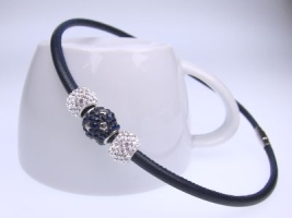 Armbänder aus Bioleder