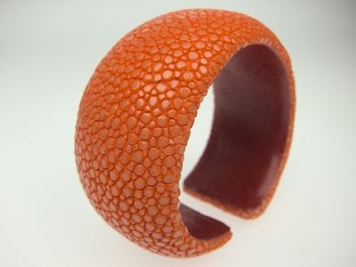 Rochenleder Armspange, Breite 30mm - orange