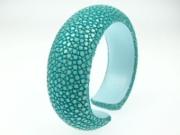 Rochenleder Armspange, Breite 20mm - türkis